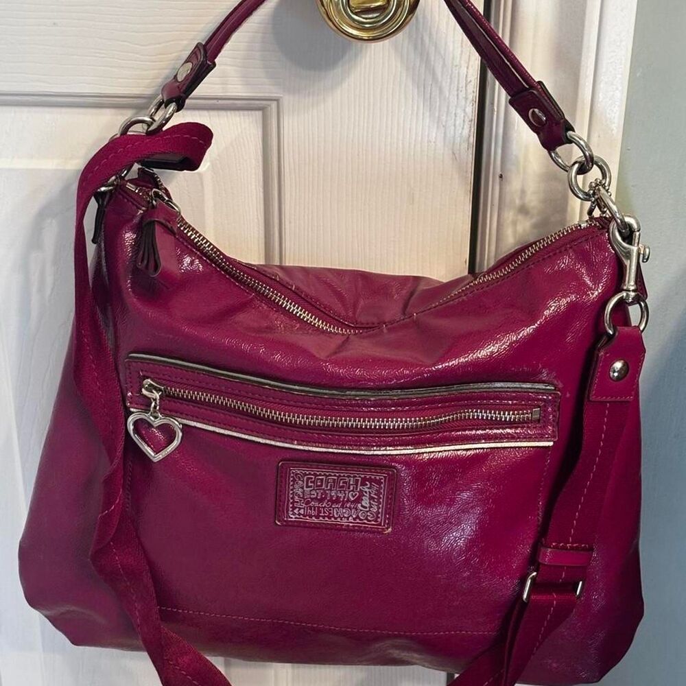 VINTAGE Coach Poppy "Liquid Gloss" Metallic Hobo Bag in Passion Berry
